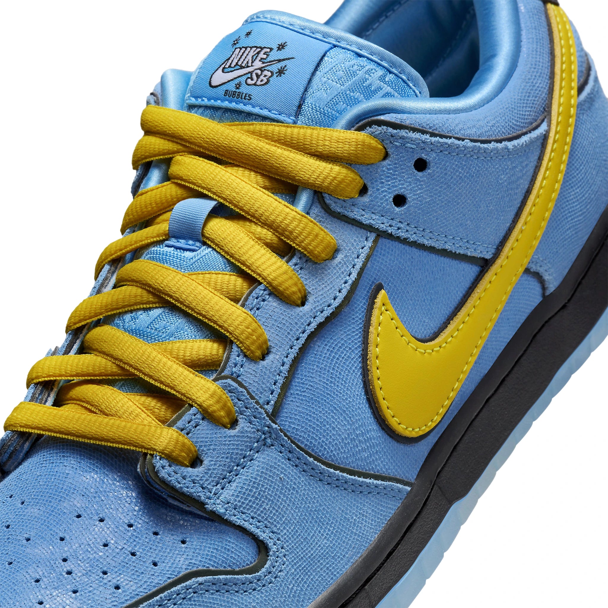 Tongue view of The Powerpuff Girls x Nike SB Dunk Low Bubbles FZ8320-400